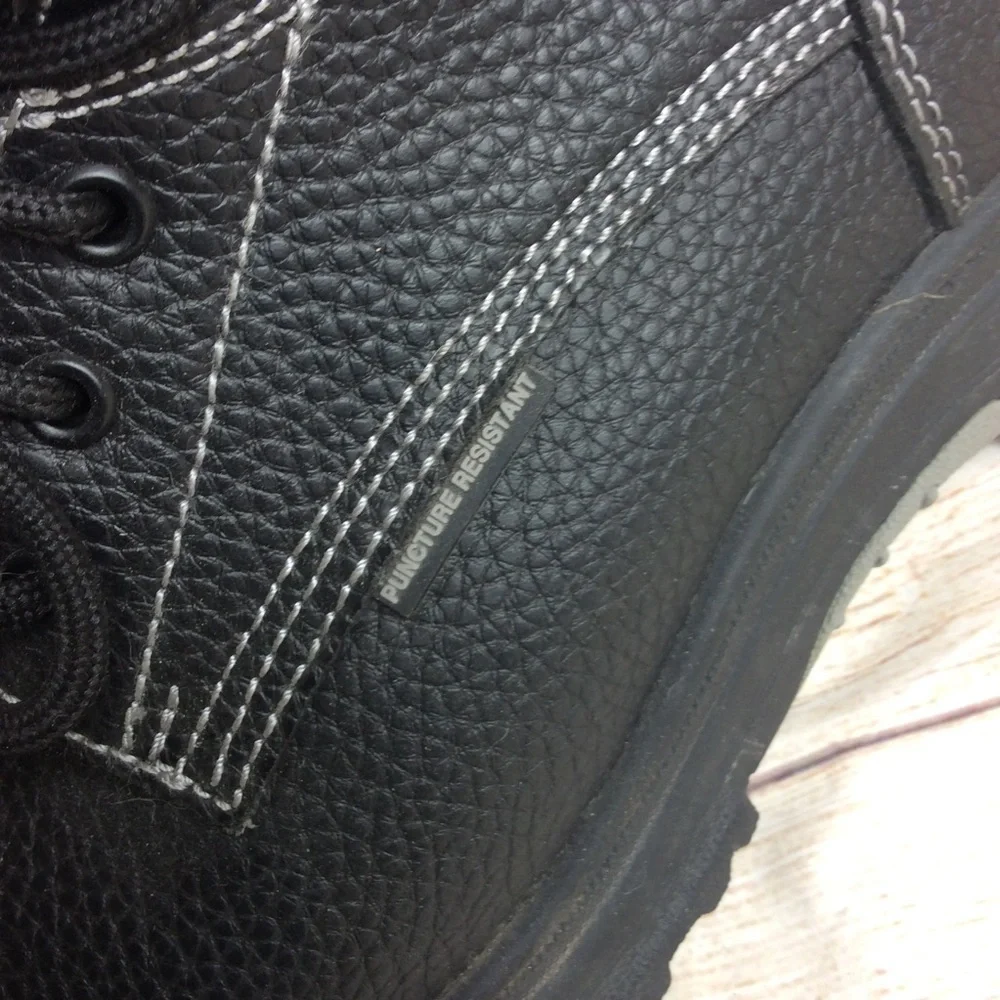 Sketchers air cooled steel toe work boots 11.5 W wide Black leather